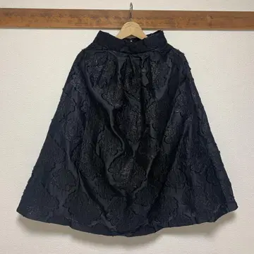 celford 플레어 스커트 (정가 4만 엔)