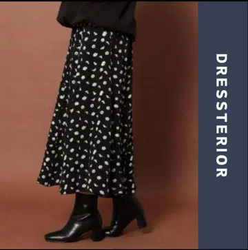 DRESSTERIOR 꽃무늬 플레어 스커트