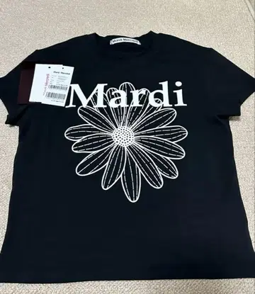 Mardi 크롭 티셔츠 블랙
