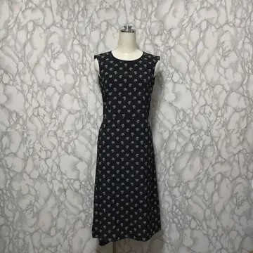 agnes b. 에네스베 꽃무늬 원피스 슬리브리스