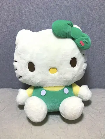 헬로키티 크림 소다 인형 GJ 봉제 인형