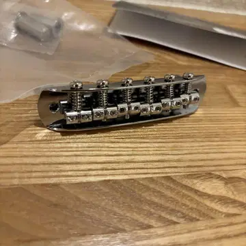 Fender GENUINE PARTS 정품 Mustang 브릿지