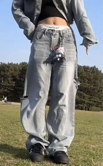 데미지 가공 데님