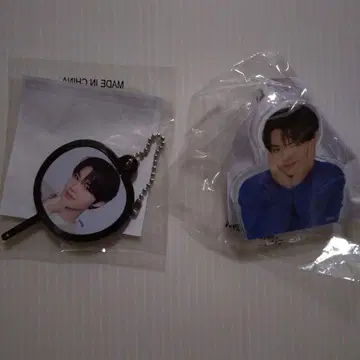 TREASURE 캡슐 토이 도영 세트