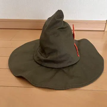 컨디션 최상 MOOMIN 무민 밸리 파크 스나프킨 햇 카키