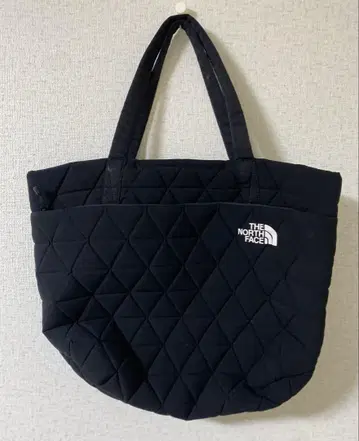 THE NORTH FACE 퀼팅 토트백 블랙