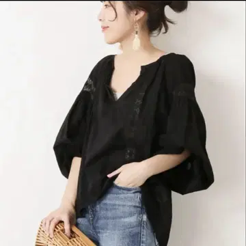 정가 12000엔 Spick and Span 코튼 레이스 인도산 셔츠
