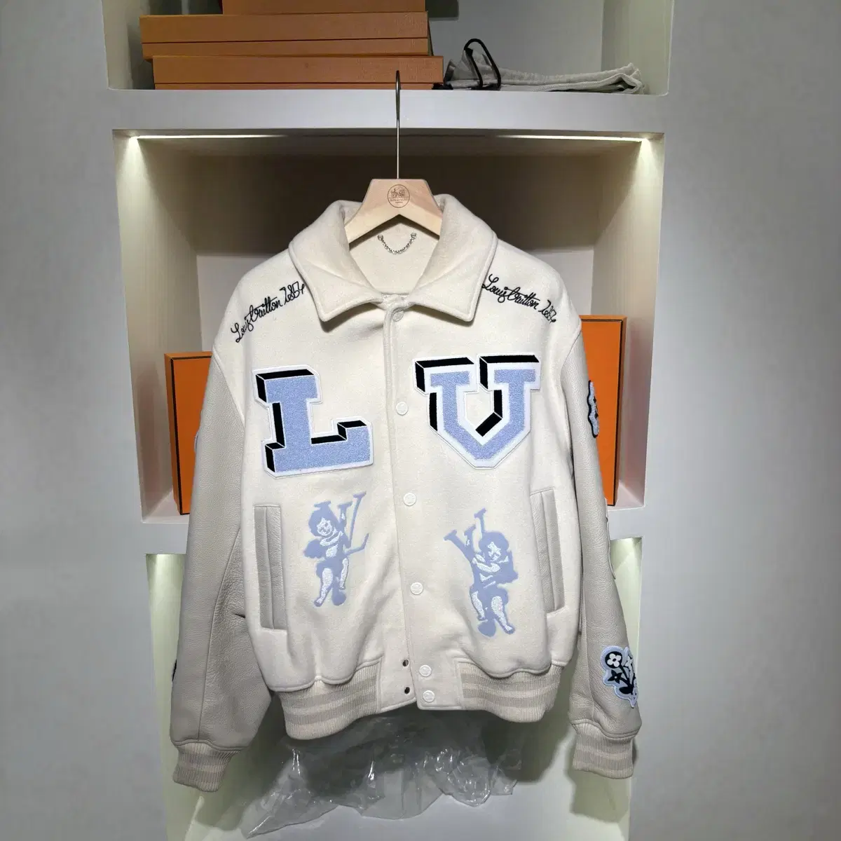 ZUTOMAYO VARSITY JACKET 2XL(NAVY) Zutomayo Bacity Jacket Navy XL #즛토마요 on Bunjang Global Site.