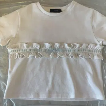 JILTU 질투 petit frill tee 블루