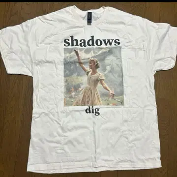 SHADOWS GILDAN XL 사이즈 티셔츠 새상품급