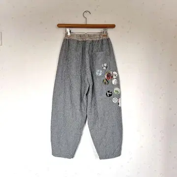 미나 페르호넨 원형 와펜 패치 면 히코리 벌룬 팬츠 몬페
