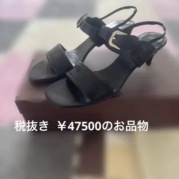 블랙 스트랩 샌들 미들 힐