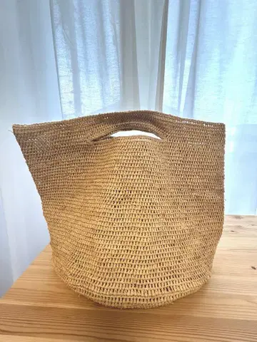 MADE IN MADA 빅 바스켓 그래프 토트백 핸드백