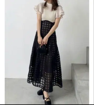 블랙 체크 무늬 플레어 롱 스커트 S