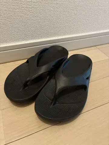 OOFOS 우포스 OOriginal 오리지널 비치 샌들 블랙