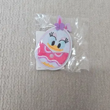 데이지 덕 부활절 에그 키링