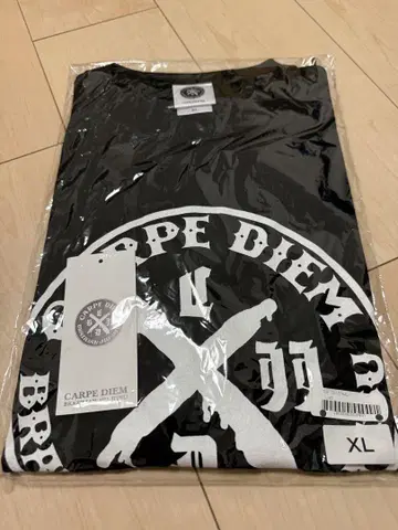CARPE DIEM 카르페 디엠 티셔츠