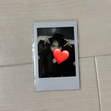 CUTIE STREET 사쿠라바 하야카 폴라로이드