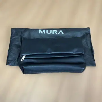 MURA 블랙 합성 피혁 클러치백