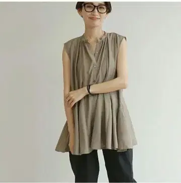 FASHFREN 프렌치 소매 플레어 블라우스 파프렌