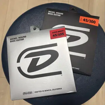Jim Dunlop DBN45100 & DBSBN Medium 4줄 세트