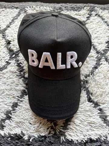 BALR. 블랙 야구 모자