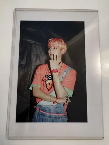 SHINee 종현 화이트 블랙 사진 jonghyun 종현