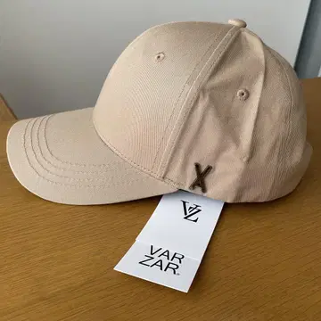 VARZAR 베이지 캡 X 로고 포함 563