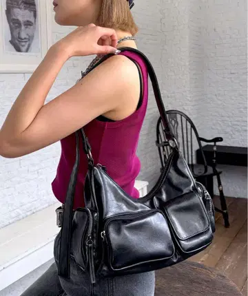 PAGEBOY 아웃 포켓 BAG 블랙