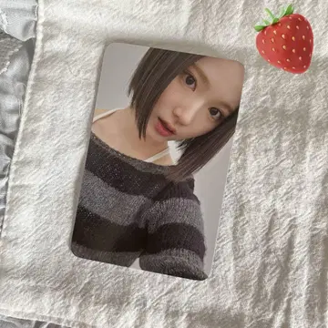 Hearts2Hearts 지우 트레이딩 카드 with muu wm