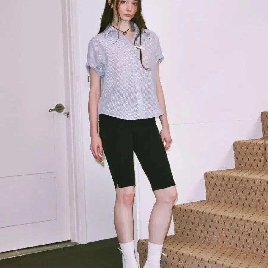 ◆RONRON◆ DOUBLE RIBBON SLIM CROP T SHIRT BLACK SILVER DOUBLE RIBBON SLIM CROP T SHIRT BLACK SILVER - RONRON 론론