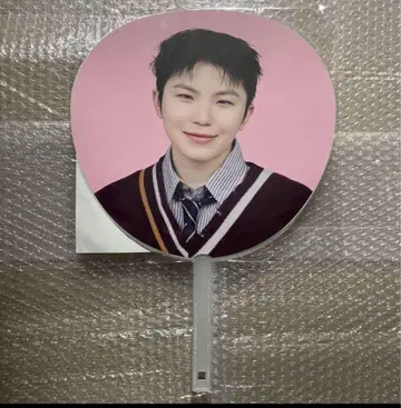 SEVENTEEN holiday 부채 우지