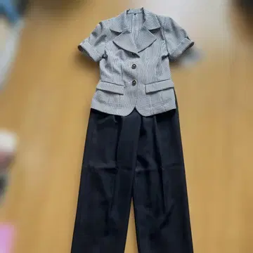 체크 무늬 반팔 자켓과 와이드 팬츠 셋업 택 포함 새상품