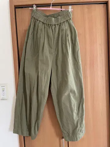 휴일과 시 팬츠