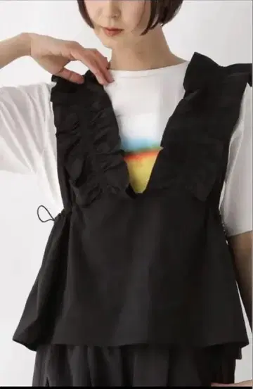 렙심 드로스트 프릴 베스트