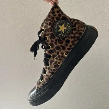 CONVERSE ALL STAR 레오파드 무늬 하이컷 스니커즈