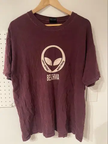 BESCHWA 90s 에이리언 티셔츠 made in USA