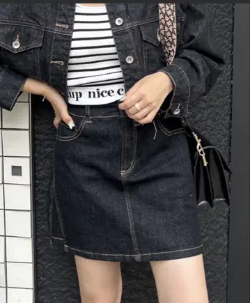 one after another nice claup 자수 데님 스커트