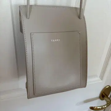 미사용품 YAHKI 숄더백 그레이지