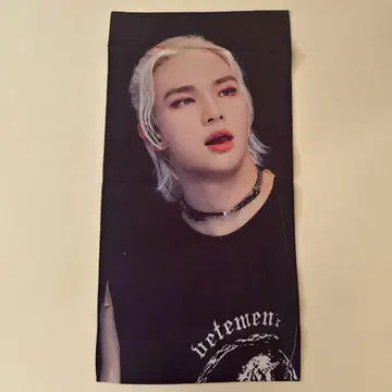 StrayKids Hyunjin 슬로건 스키즈 현진