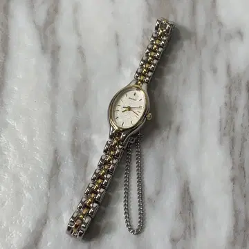 빈티지 새상품급 SEIKO 손목시계 콤비 팔찌 오벌 일본제
