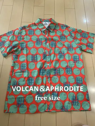 VOLCANO & APHRODITE 반팔 셔츠