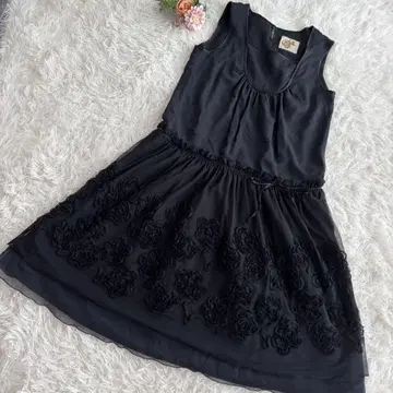cuccia 블랙 원피스 꽃무늬 자수 안감 부착 F 사이즈