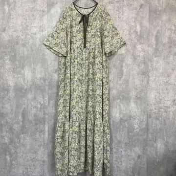 ROPE' PICNIC 로페피크닉 꽃무늬 티어드 원피스 안감 없음