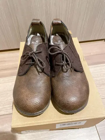 캐주얼 브라운 레이스업 슈즈