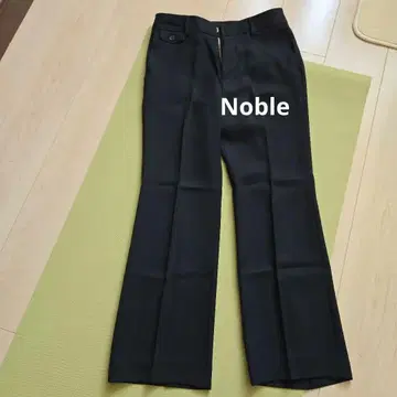 블랙 슬랙스