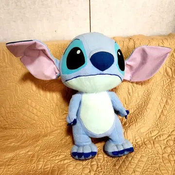 스티치 봉제 인형