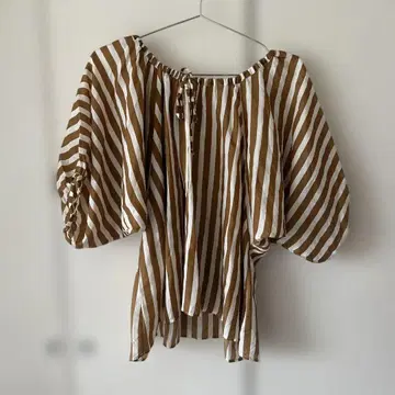forte_forte SILK 스트라이프 블라우스 숏 기장