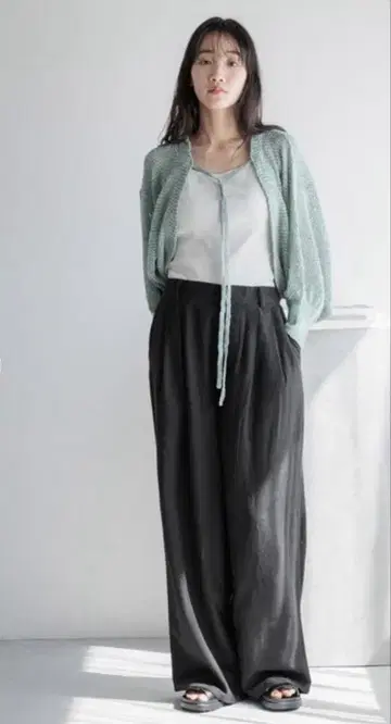 노르만 와이드 팬츠 M 사이즈