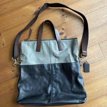 숄더백 블랙과 그레이